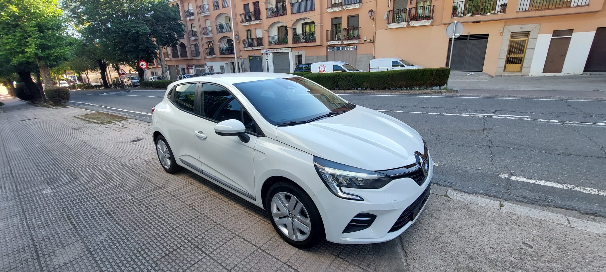 Renault Clio 1.5 85CV miniatura 8